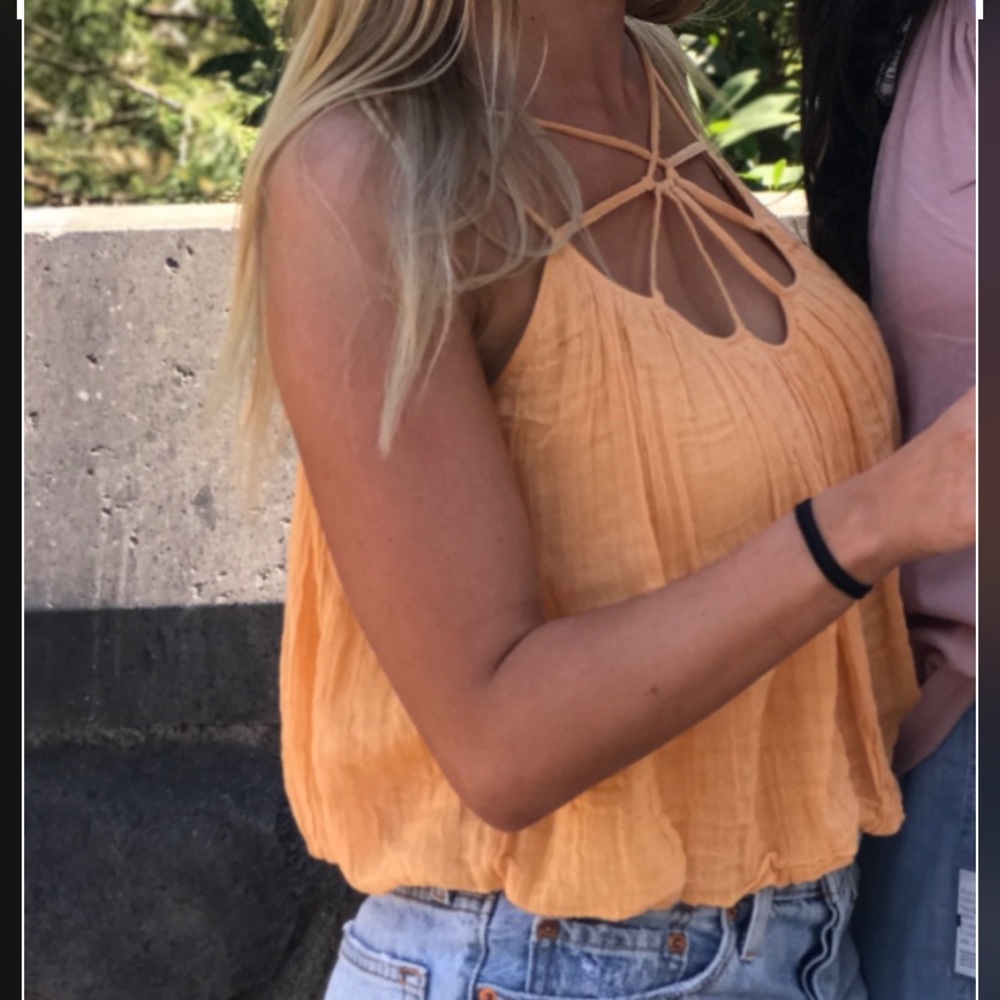 (🌼) Free People Crop Top